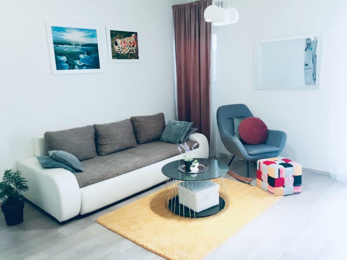 마카르스카 Apartman Grey 2 Minutes From Sea 아파트 외부 사진